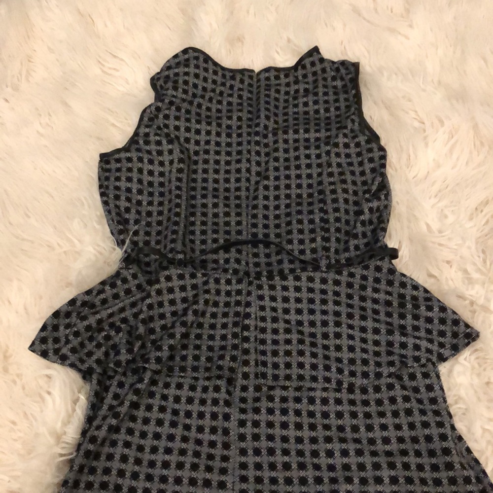Dress - Picture 5 of 5